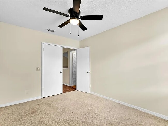 Building Photo - 7212 Alston Ct
