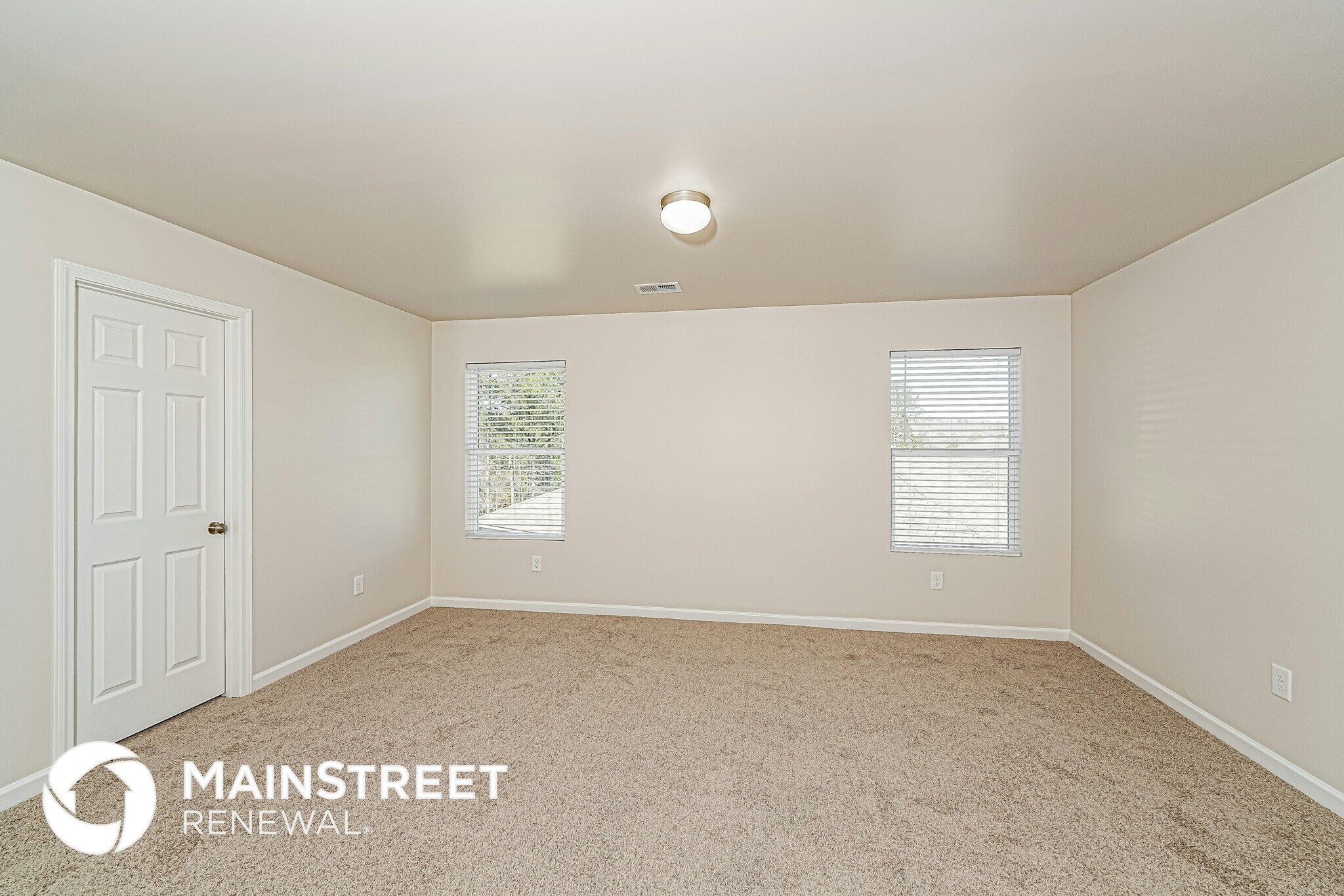 Building Photo - 680 Woodland Crst Rd