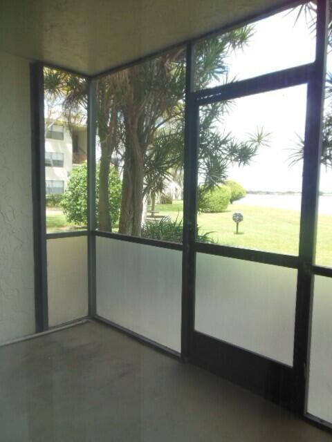 Building Photo - 734 Executive Center Dr
