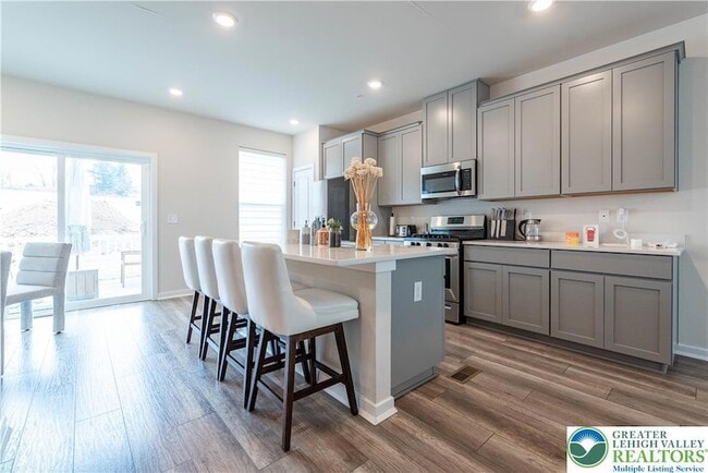 Building Photo - 4936 Brookside Ct