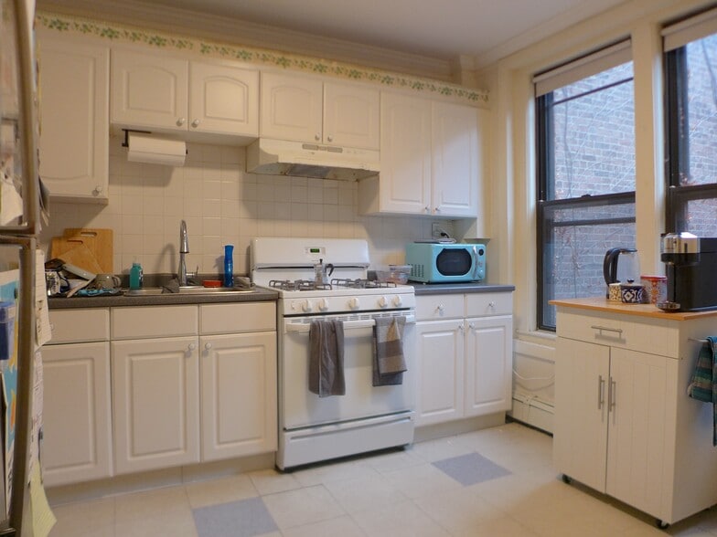 Building Photo - 245 Shawmut Ave
