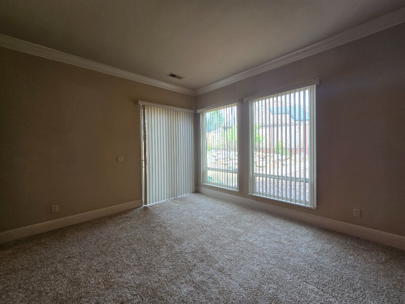 Building Photo - 3766 Mira Loma Dr