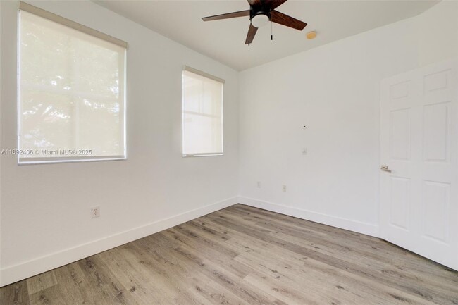 Building Photo - 8039 NW 108th Pl