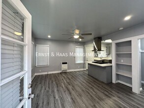 Building Photo - 1119 St Louis Ave