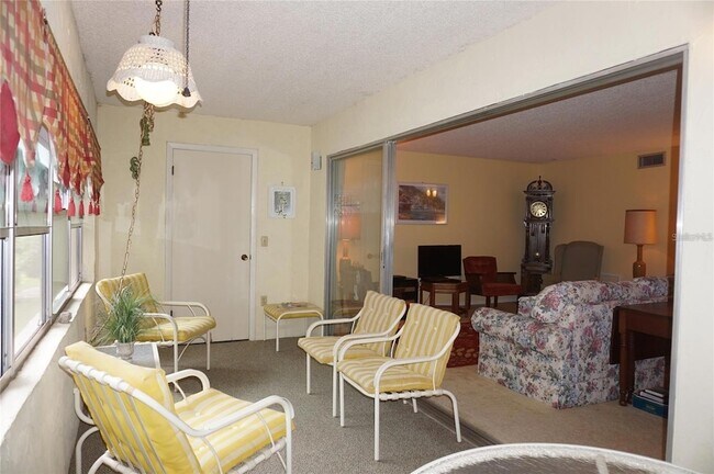 Building Photo - 150 El Dorado Blvd