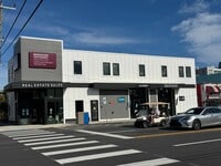 Building Photo - 120 N Lake Park Blvd