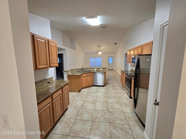Building Photo - 4449 Lady Hawk Way