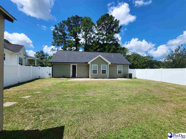 Building Photo - 297 Green Acres Rd
