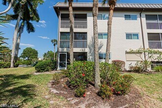 Building Photo - 1022 Manatee Rd