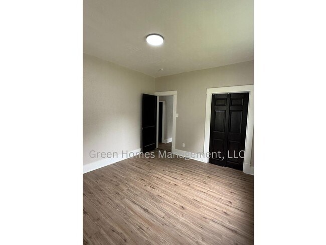 Building Photo - 11722 Larimore Rd
