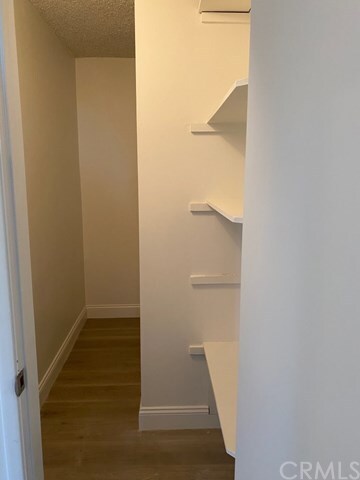 Building Photo - 522 W Sierra Madre Blvd