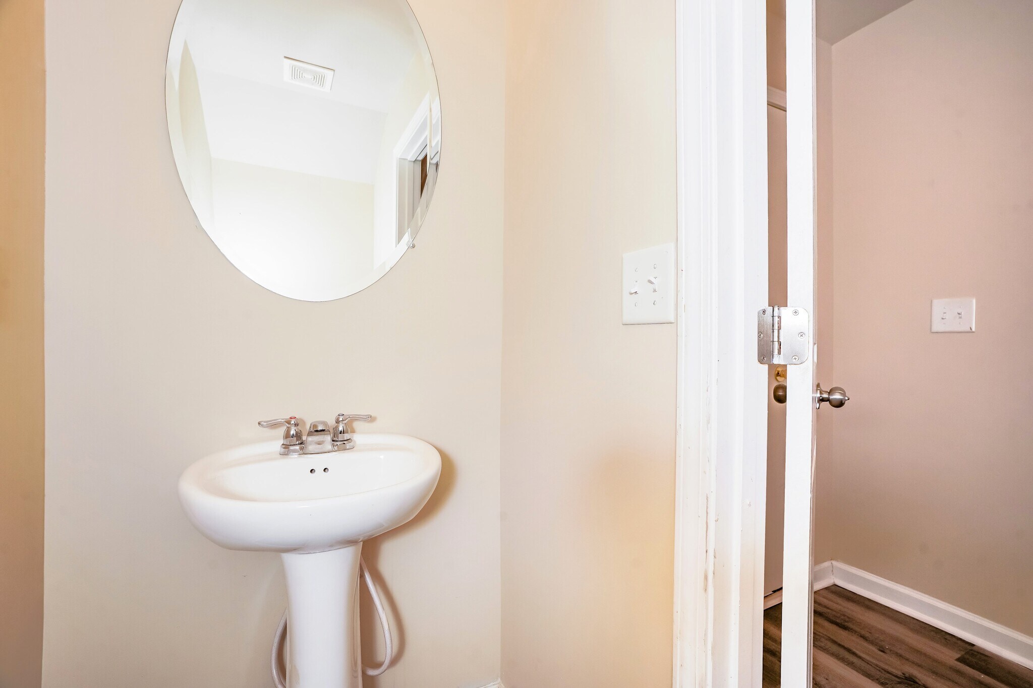 Building Photo - 940 Haley St