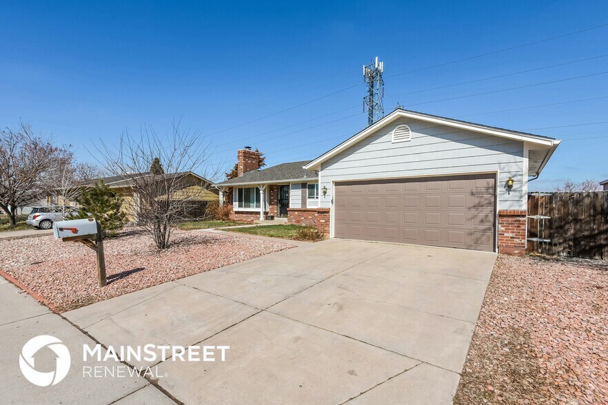 Building Photo - 18237 E Atlantic Dr