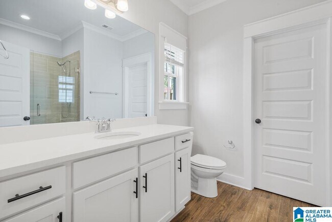 Building Photo - 1509 Cottage Grv