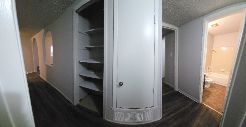 Building Photo - 8041 Southbrook Cir