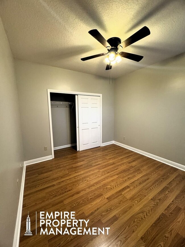 Building Photo - Available For Immediate Move-In!