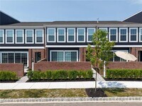Building Photo - 304 Highbridge Ln