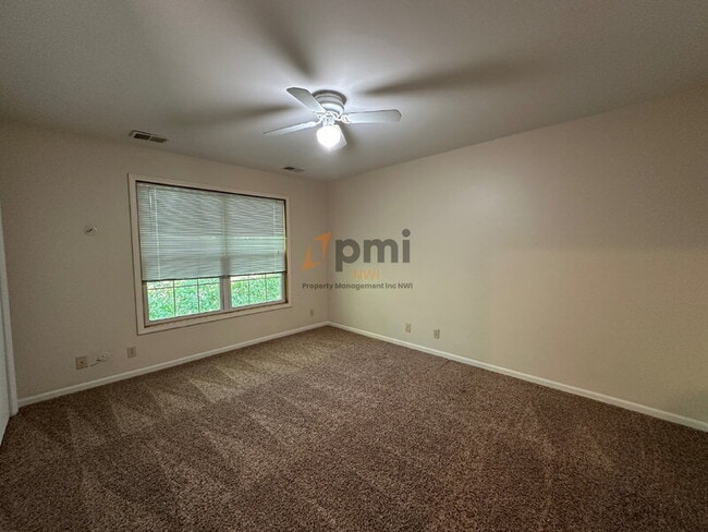 Building Photo - 678 Dearborn Rd