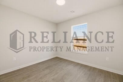 Building Photo - 2422 S Wheatland St