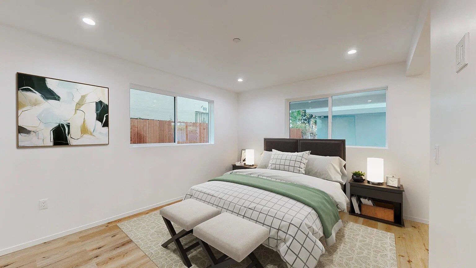 Building Photo - 3820 1/2 Montclair St