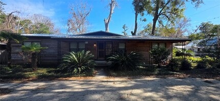 Building Photo - 85 SW 255th St