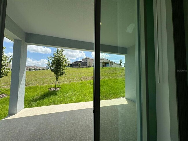 Building Photo - 2041 Axel St