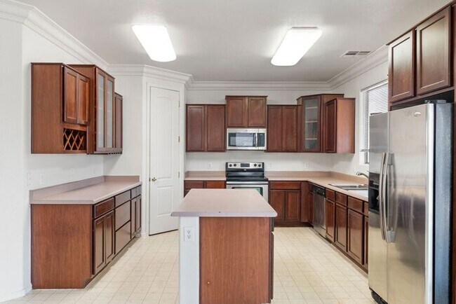 Building Photo - Stunning two-story in San Tan Valley