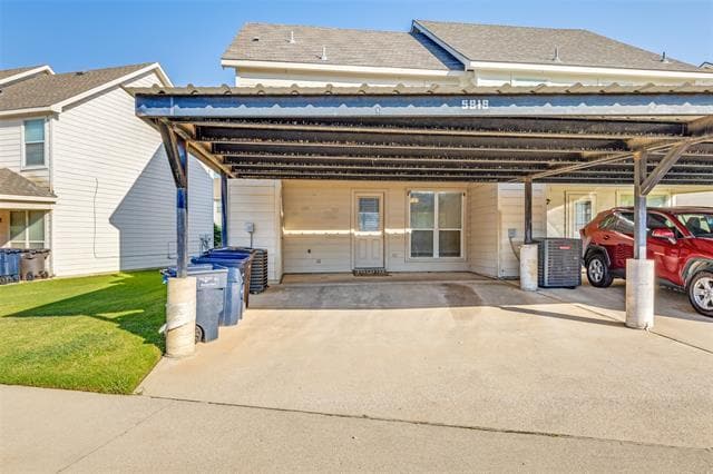 Building Photo - 5616 Giddyup Ln