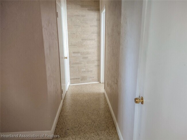 Building Photo - 10512 US-98