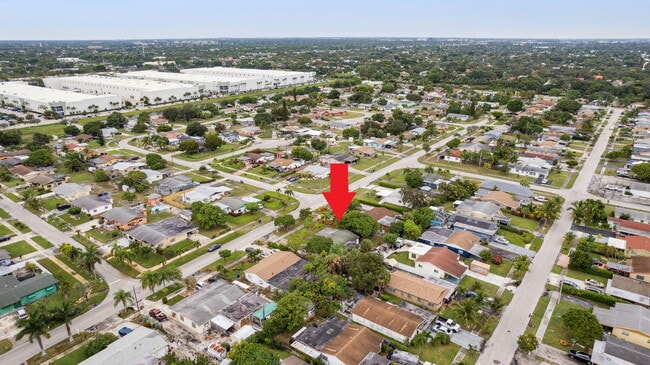 Building Photo - 448 NW 3rd Ave