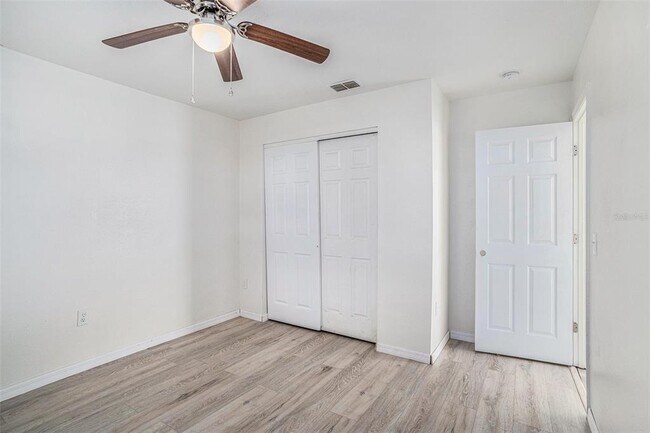 Building Photo - 8512 Lazy River Dr