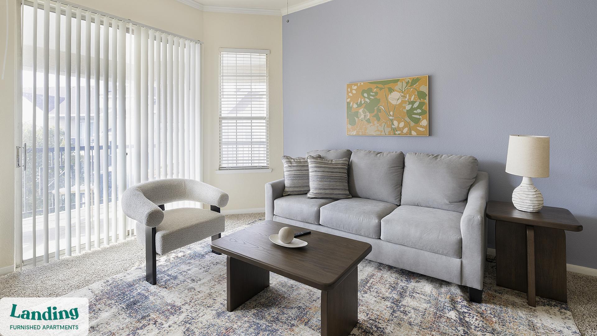 Building Photo - 901 Lakeside Cir