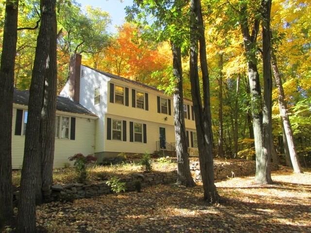 Building Photo - 545 Simsbury Rd