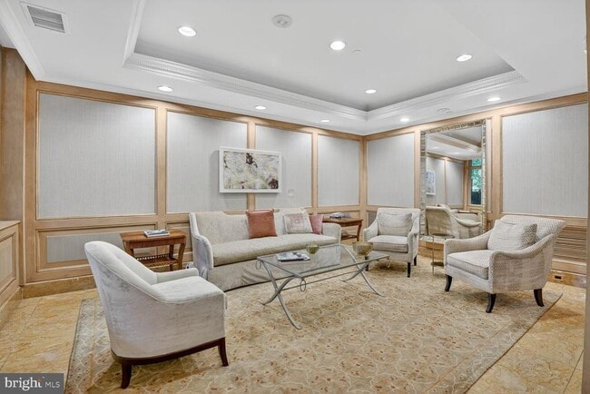 Building Photo - 5630 Wisconsin Ave