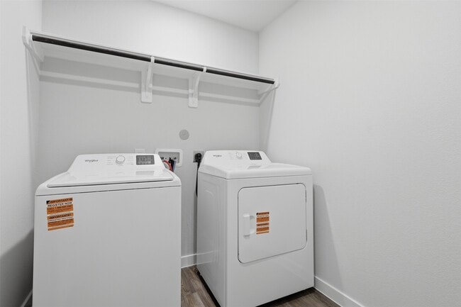 Building Photo - 211 Brazen Forest Trl