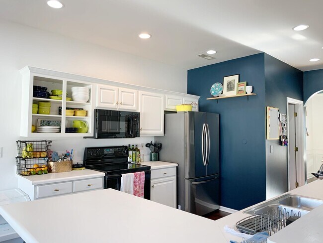 Building Photo - 108 Kempton Dr