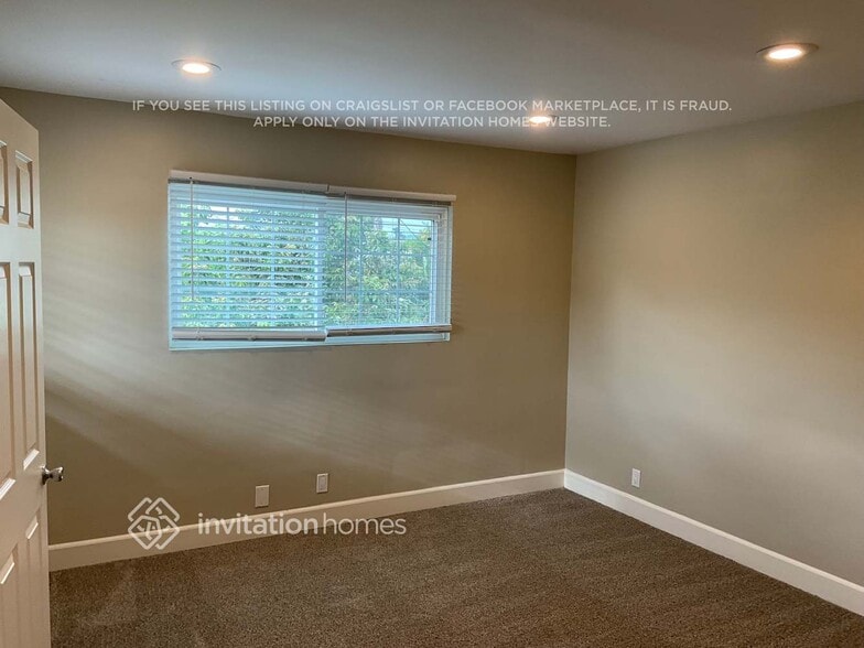 Building Photo - 16309 San Jose St