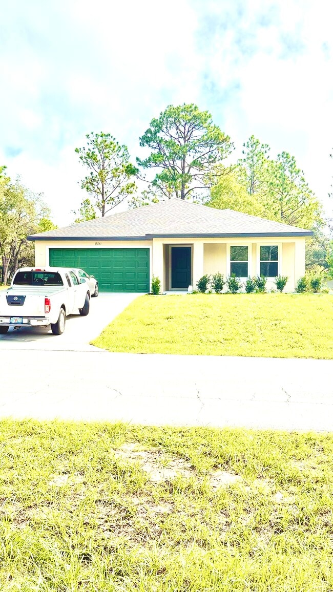 Building Photo - 9351 N Pineview Way