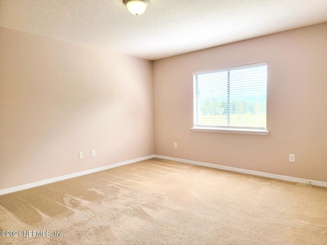 Building Photo - 415 Cabernet Pl