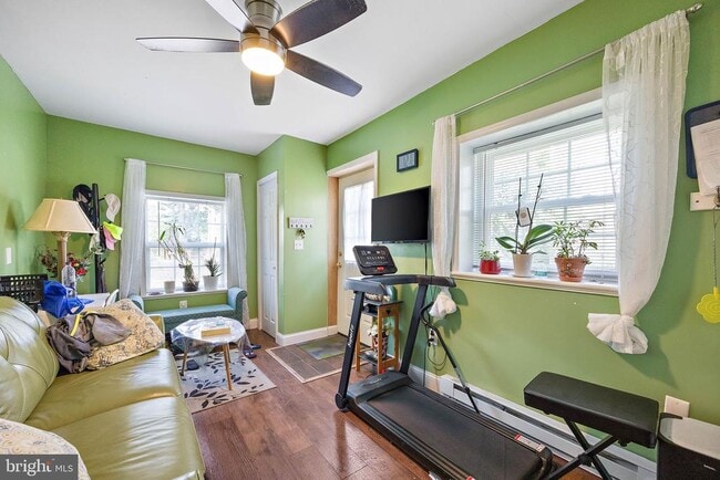 Building Photo - 412 Goodley Rd