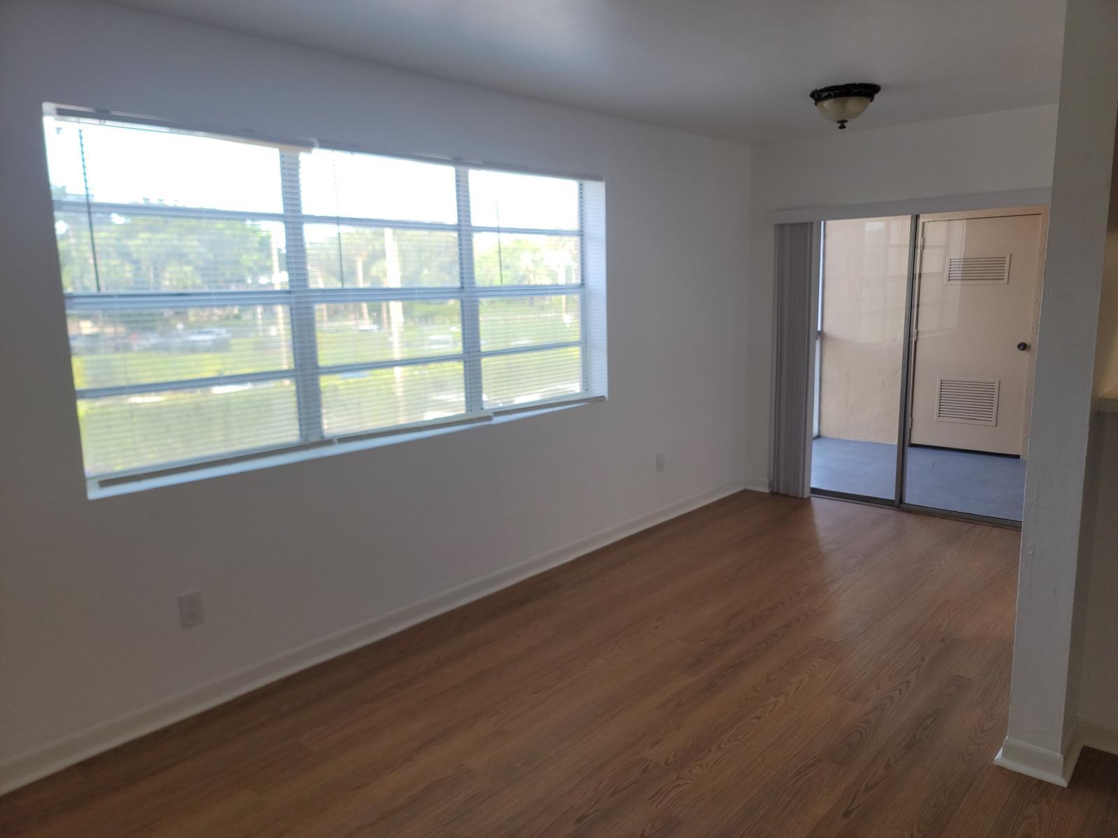 Building Photo - 15285 SW 107th Ln