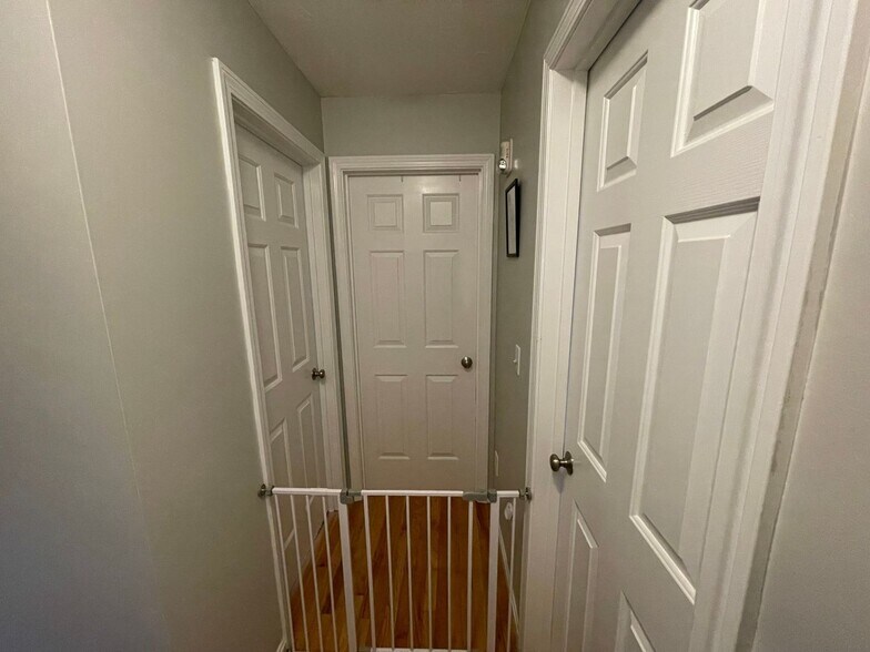 Building Photo - 21 Merrimac Way