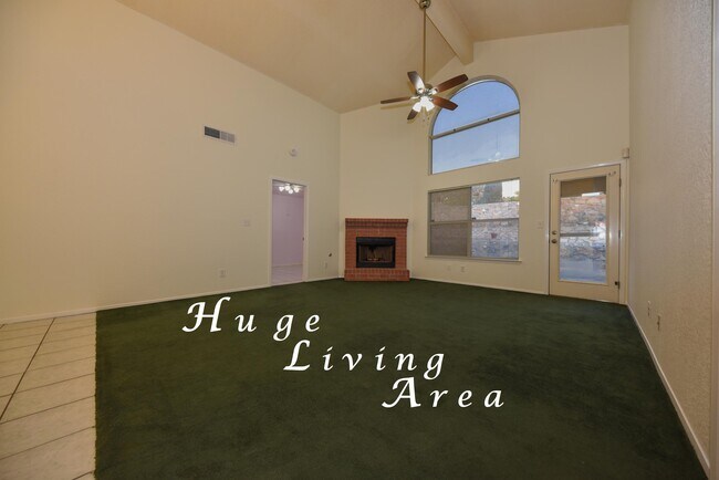 Building Photo - 1372 Michelangelo Dr