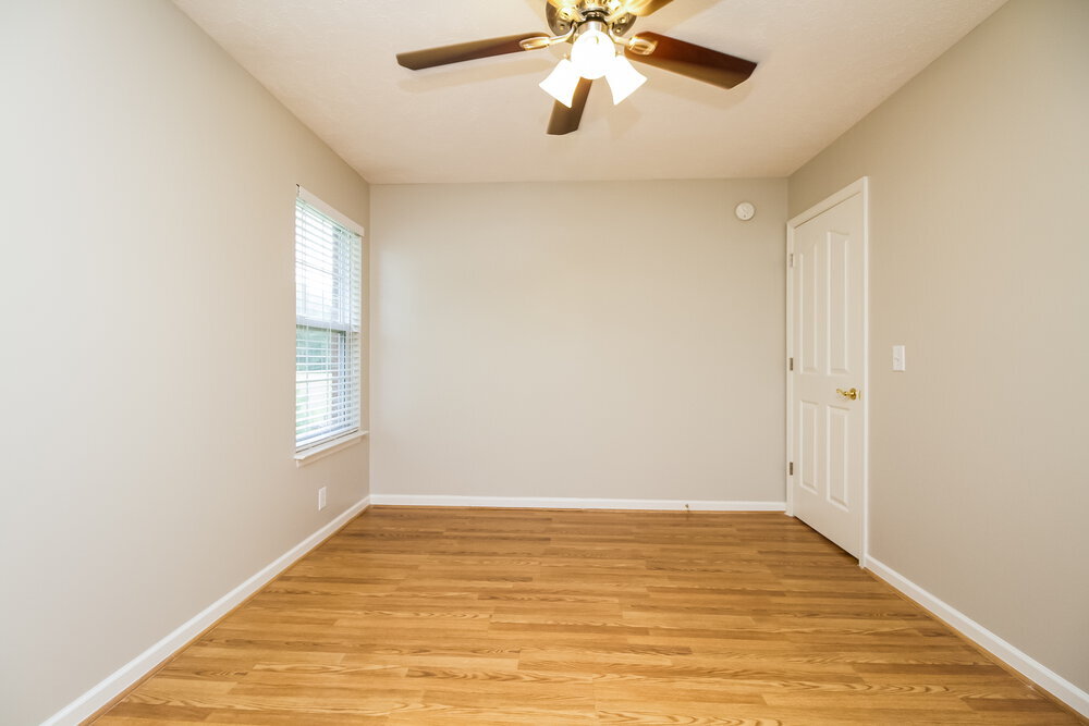 Building Photo - 417 Titans Cir