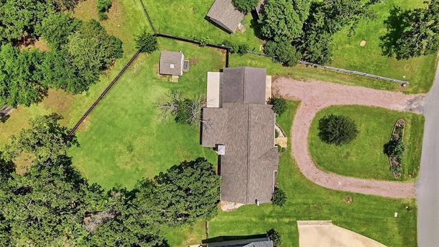 Building Photo - 103 Seminole Dr
