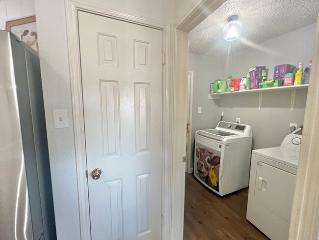 Building Photo - NEW IN MANAGEMENT - AVAILABLE NOW