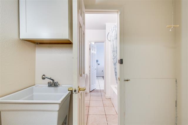 Building Photo - 1605 Cordero Ct
