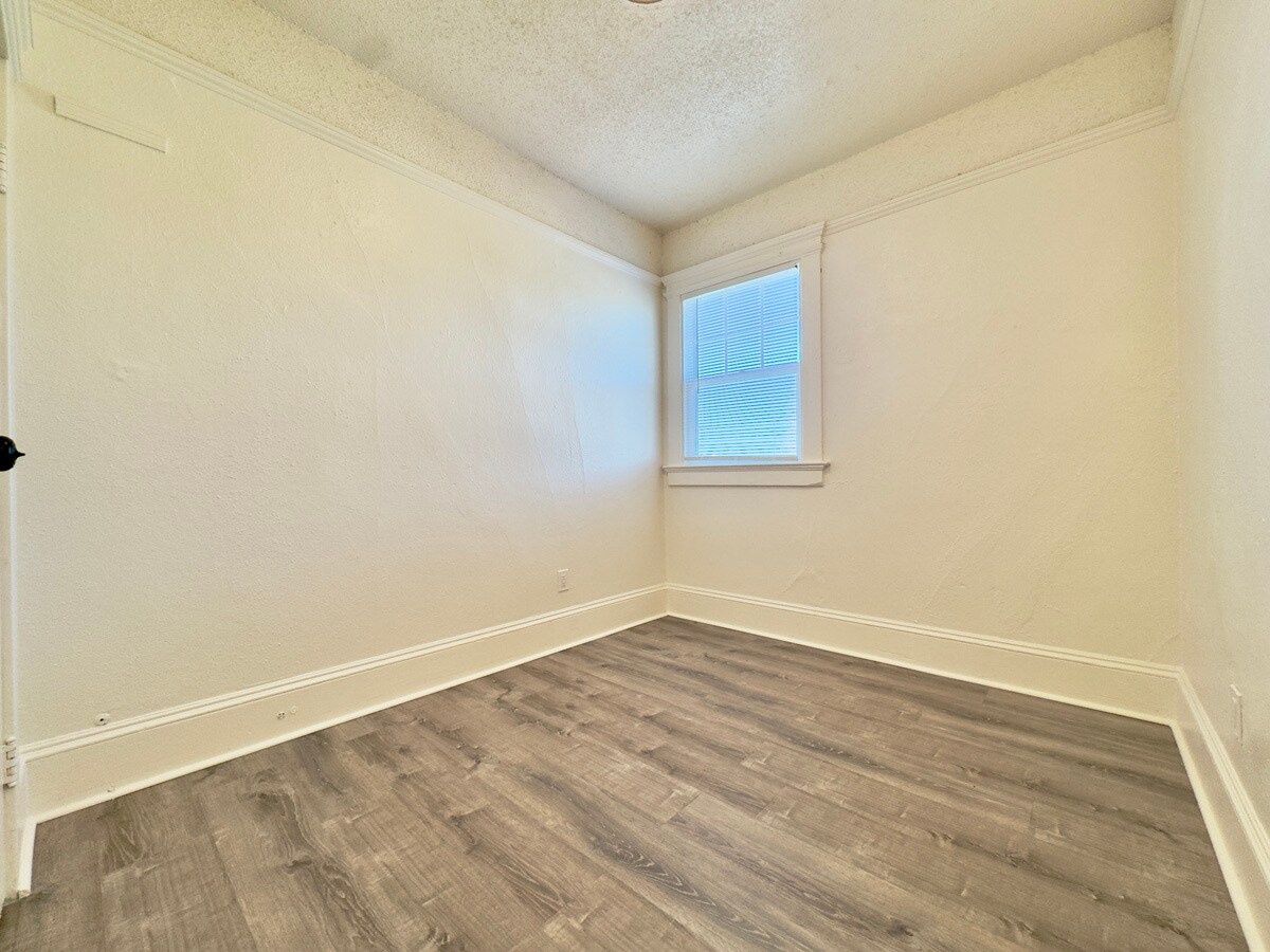 Building Photo - 3641 West St