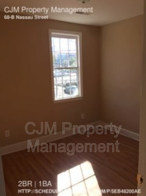 Building Photo - 68 Nassau St