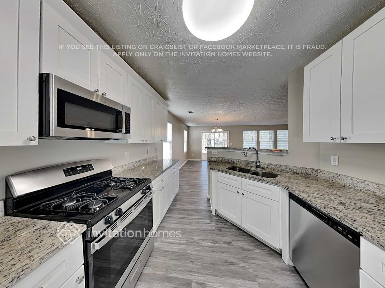 Building Photo - 3227 Sable Run Rd